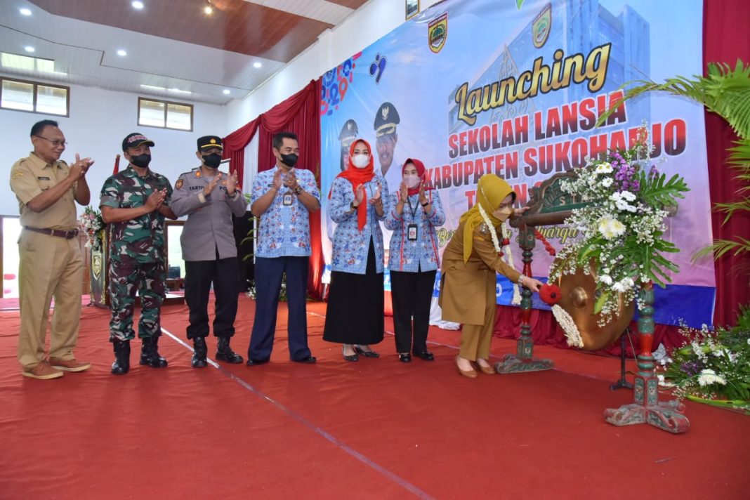 19 juli 22-sekolah lansia