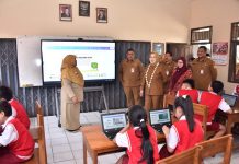Bupati Luncurkan Dua Sekolah Unggulan Jenjang SD