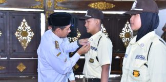 Plt Bupati Sukoharjo Serahkan Insentif kepada 1.500 Ustadz, Ustadzah dan Marbot Masjid