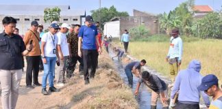 Plt Bupati Sukoharjo Dorong Gerakan Bersih Irigasi, Saluran 15 Tahun Tak Dibersihkan Dikeruk
